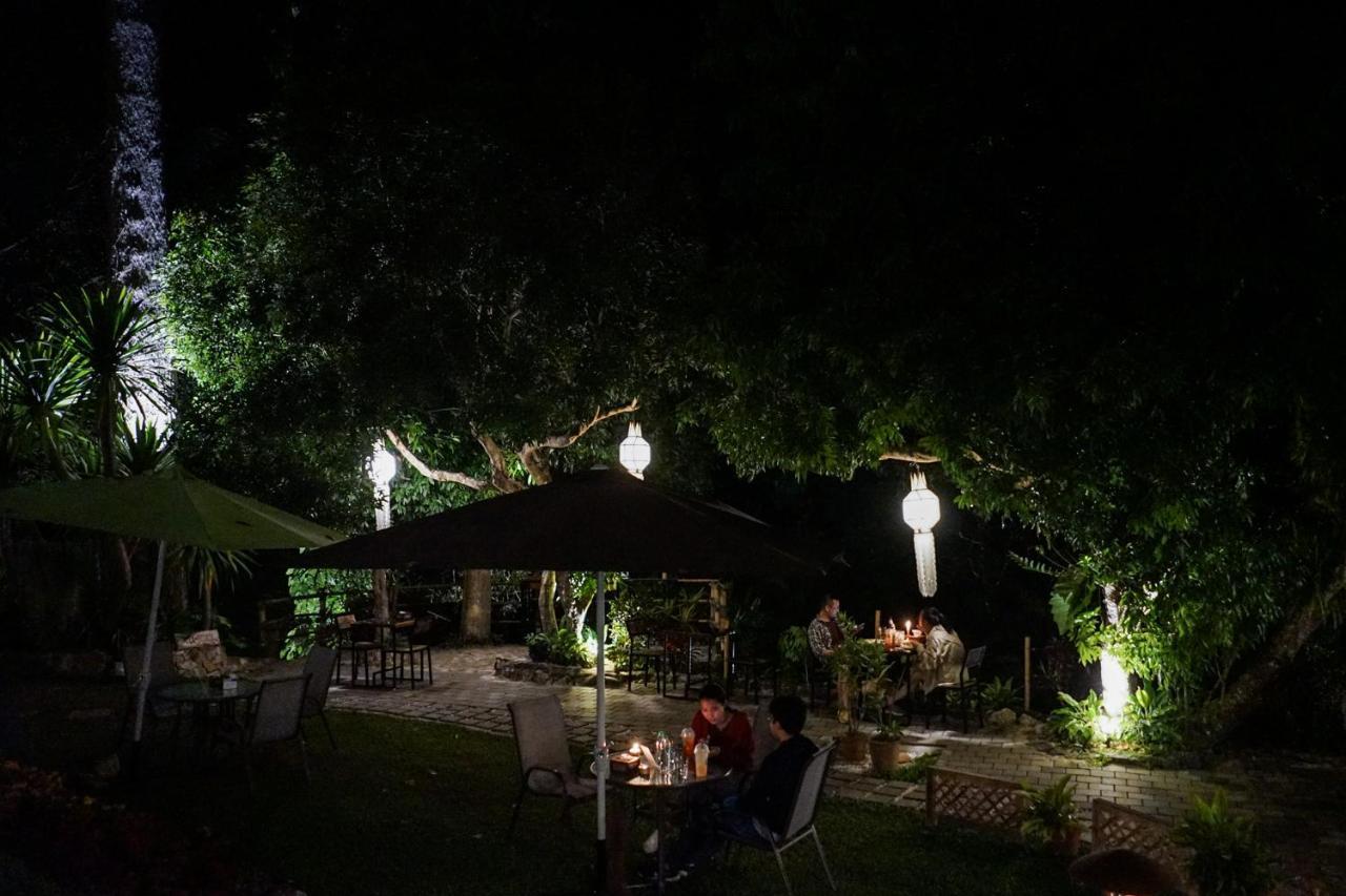 Phutarntree Resort Chiang Mai Buitenkant foto